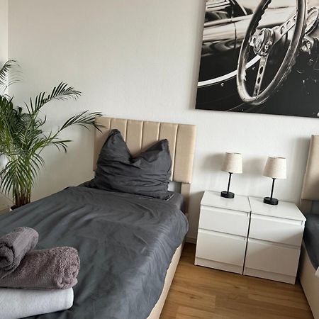 Monteur-& Ferienwohnung Eichmann Drezda Kültér fotó